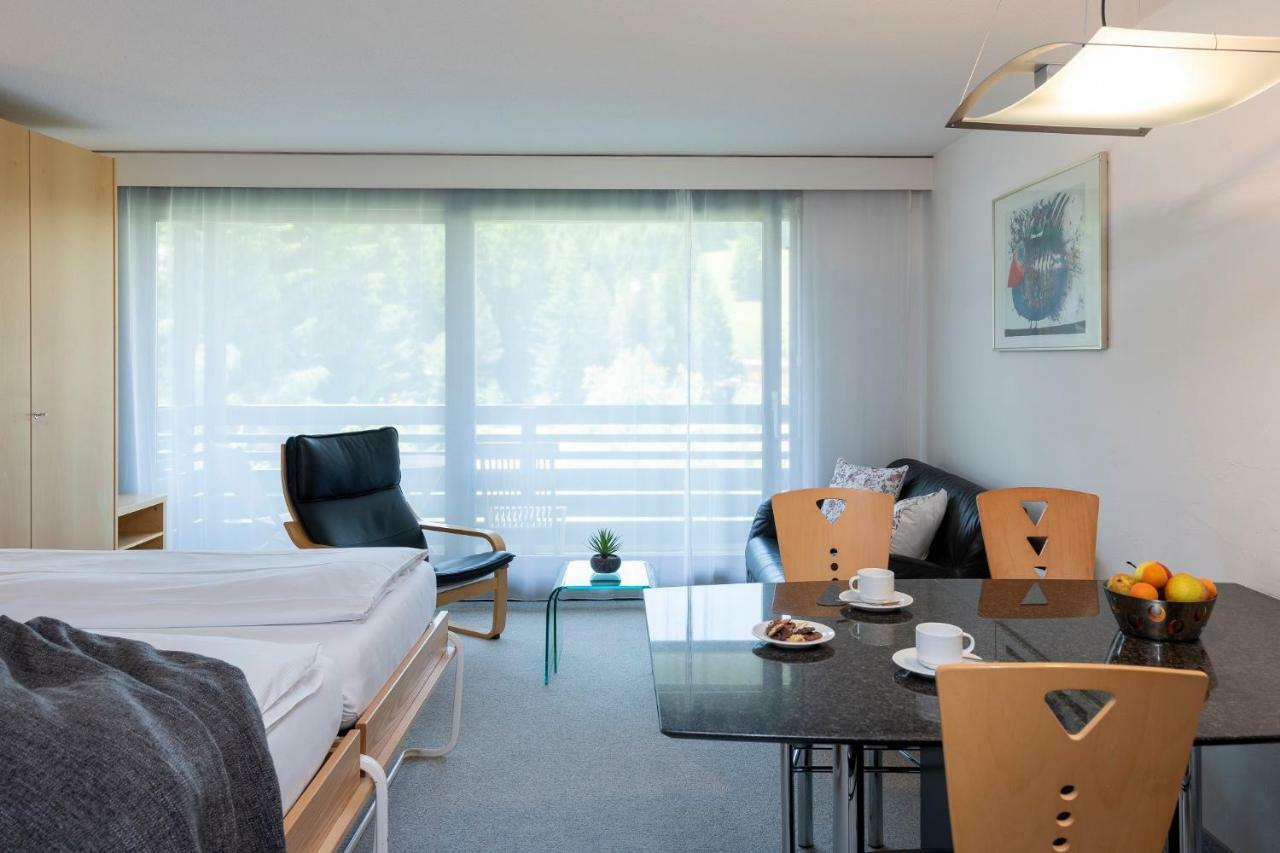 Zuhause In Den Alpen Ihre Ferienwohnung Mit Hallenbad Und Sauna Lenzerheide Exterior photo